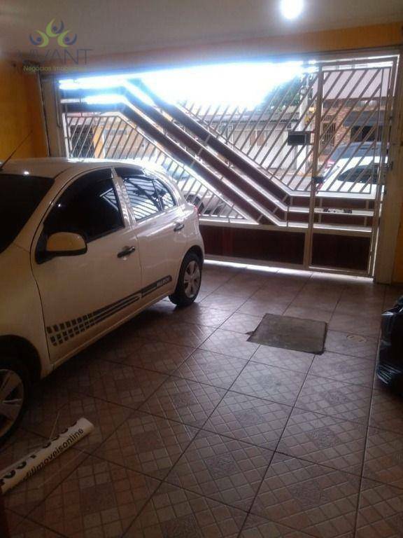 Sobrado à venda e aluguel com 3 quartos, 100m² - Foto 2