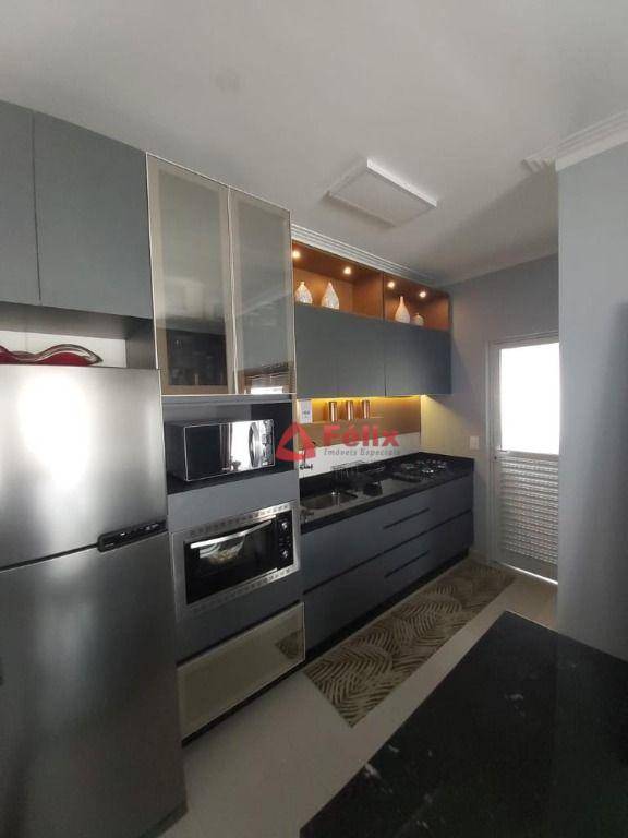 Apartamento à venda com 2 quartos, 74m² - Foto 8