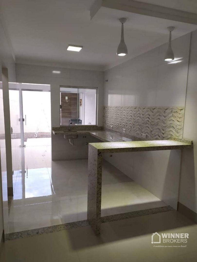 Casa para alugar com 3 quartos, 120m² - Foto 9