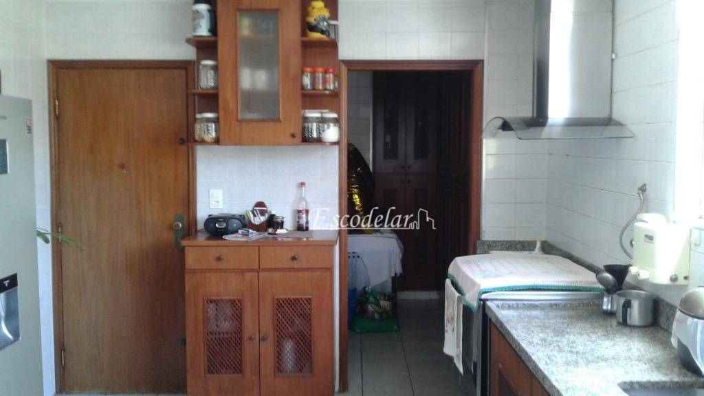 Apartamento à venda com 4 quartos, 159m² - Foto 17