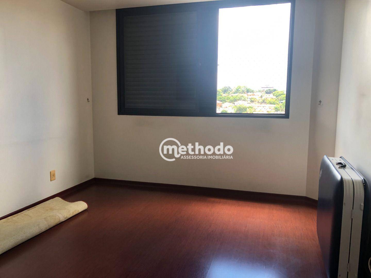 Apartamento à venda com 3 quartos, 235m² - Foto 17