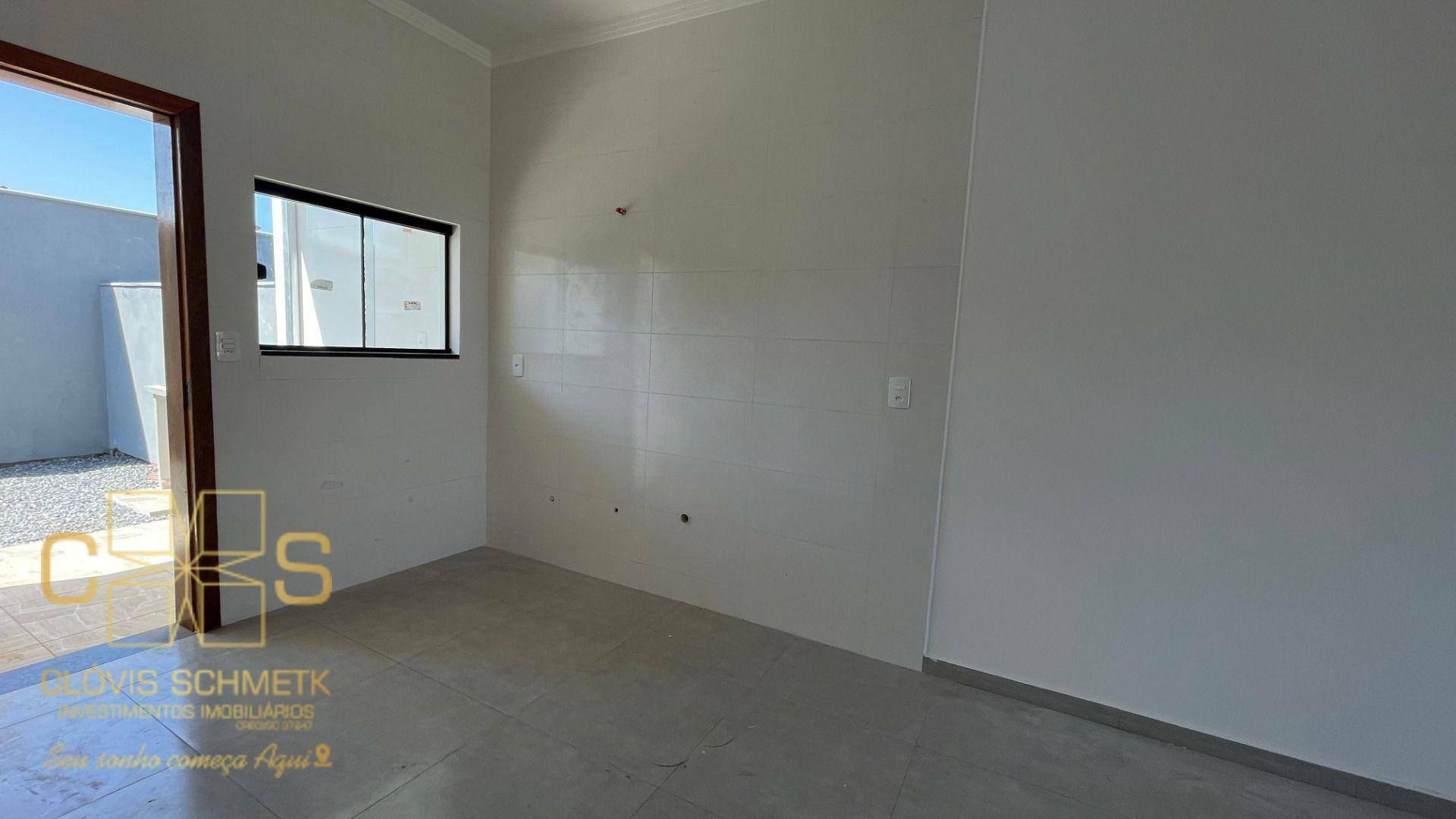 Casa à venda com 2 quartos, 60m² - Foto 6