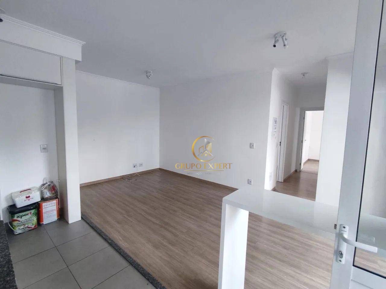 Apartamento à venda com 3 quartos, 75m² - Foto 5