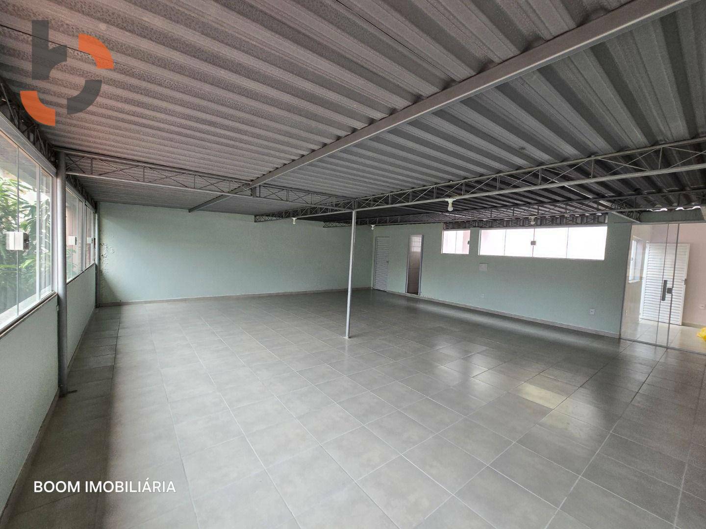 Casa à venda com 2 quartos, 200m² - Foto 15