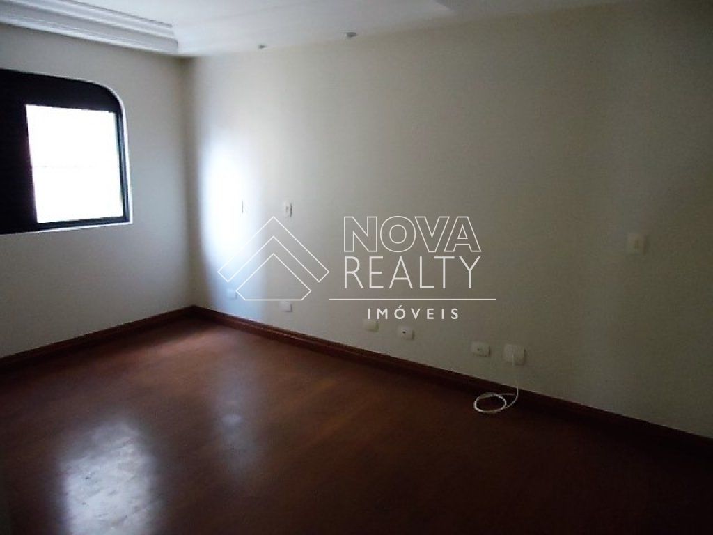 Apartamento à venda com 3 quartos, 158m² - Foto 16