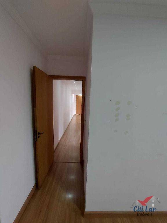 Apartamento à venda com 2 quartos, 62m² - Foto 23