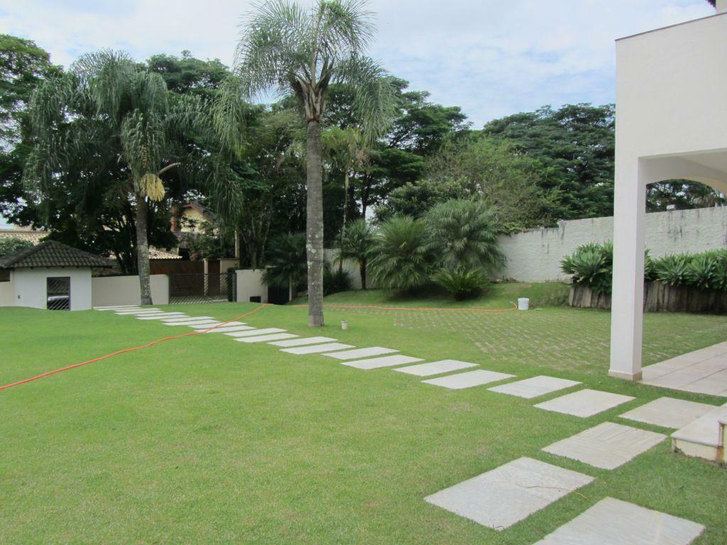 Casa de Condomínio à venda com 4 quartos, 495m² - Foto 2