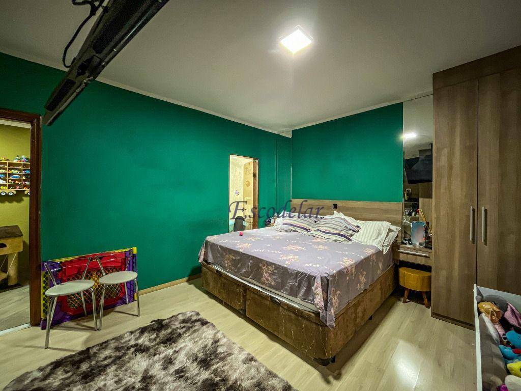 Casa à venda com 3 quartos, 332m² - Foto 3