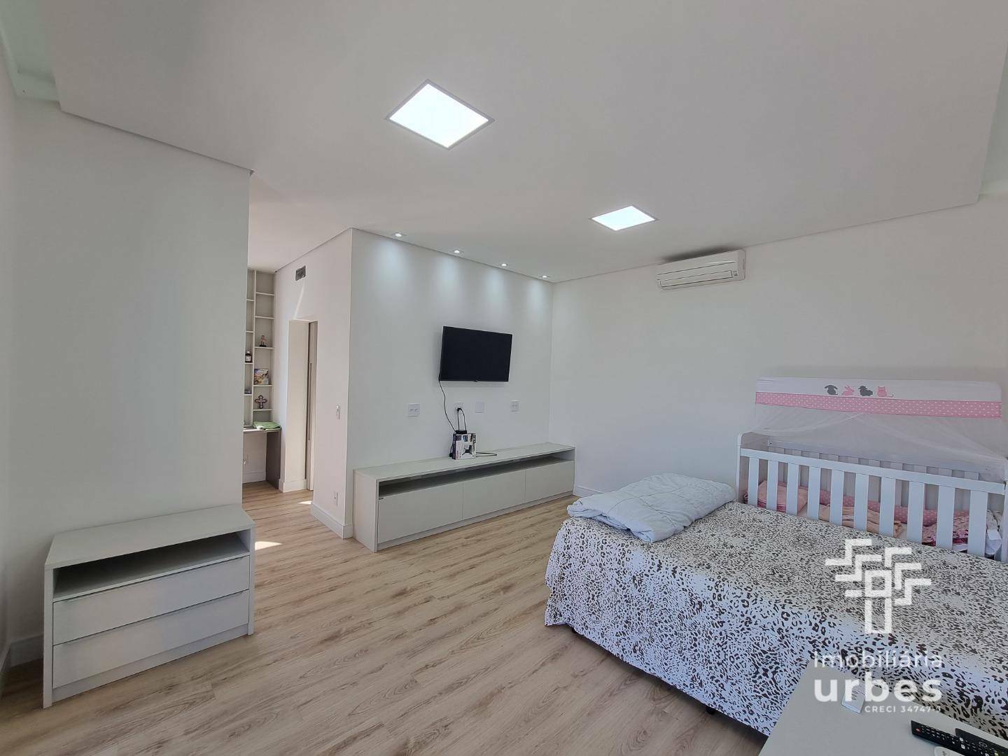 Casa de Condomínio à venda com 3 quartos, 309m² - Foto 31
