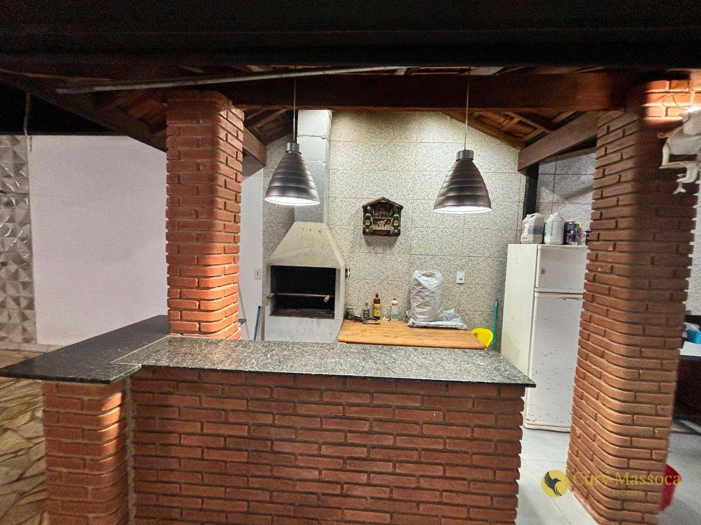 Casa à venda com 3 quartos, 144m² - Foto 3