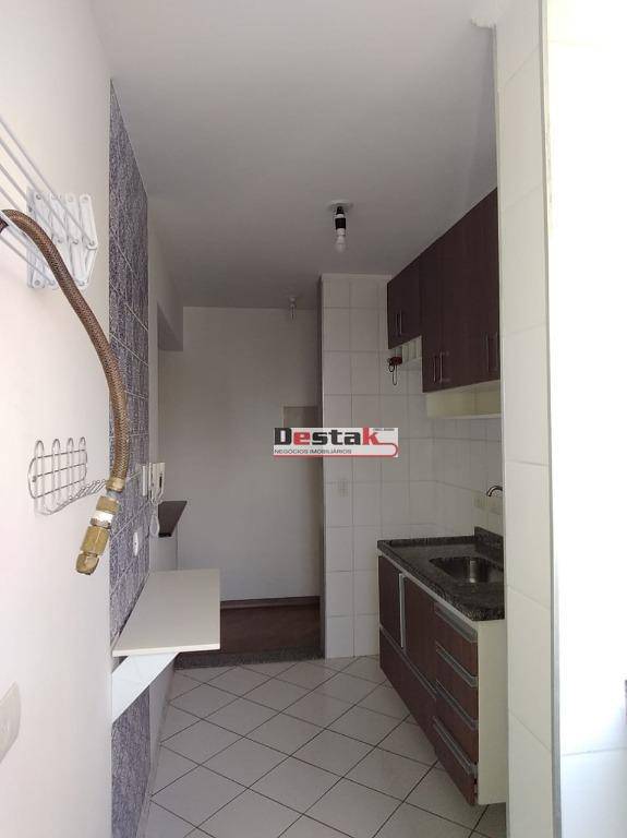 Apartamento à venda com 2 quartos, 50m² - Foto 4