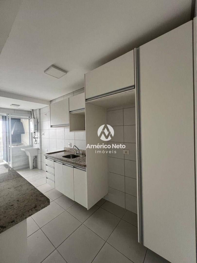 Apartamento para alugar com 2 quartos, 74m² - Foto 15