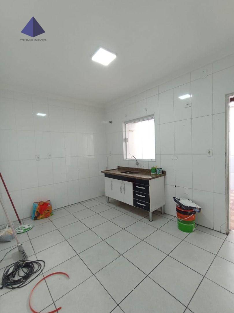 Sobrado à venda com 2 quartos, 80m² - Foto 13