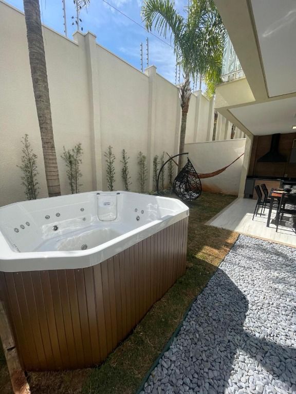 Casa de Condomínio à venda com 4 quartos, 186m² - Foto 9