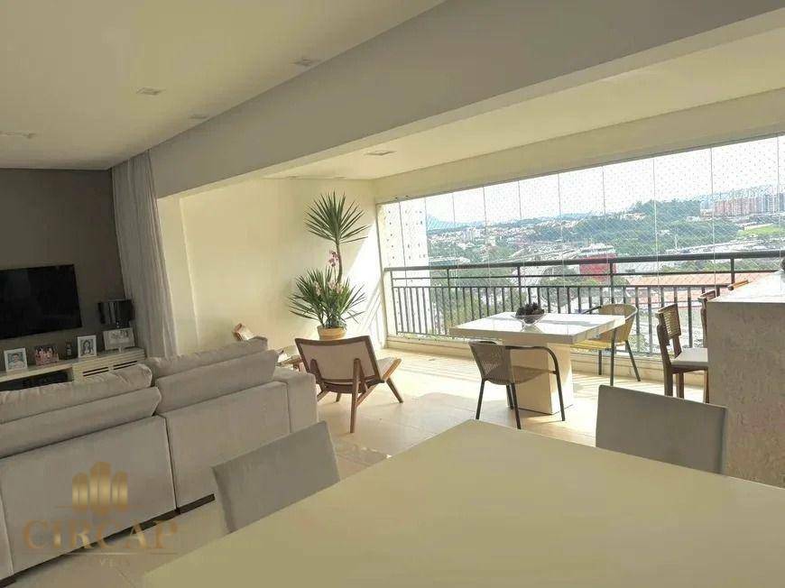 Apartamento à venda com 3 quartos, 117m² - Foto 1