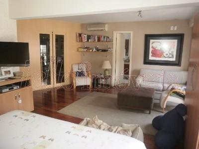 Apartamento para alugar com 3 quartos, 375m² - Foto 19