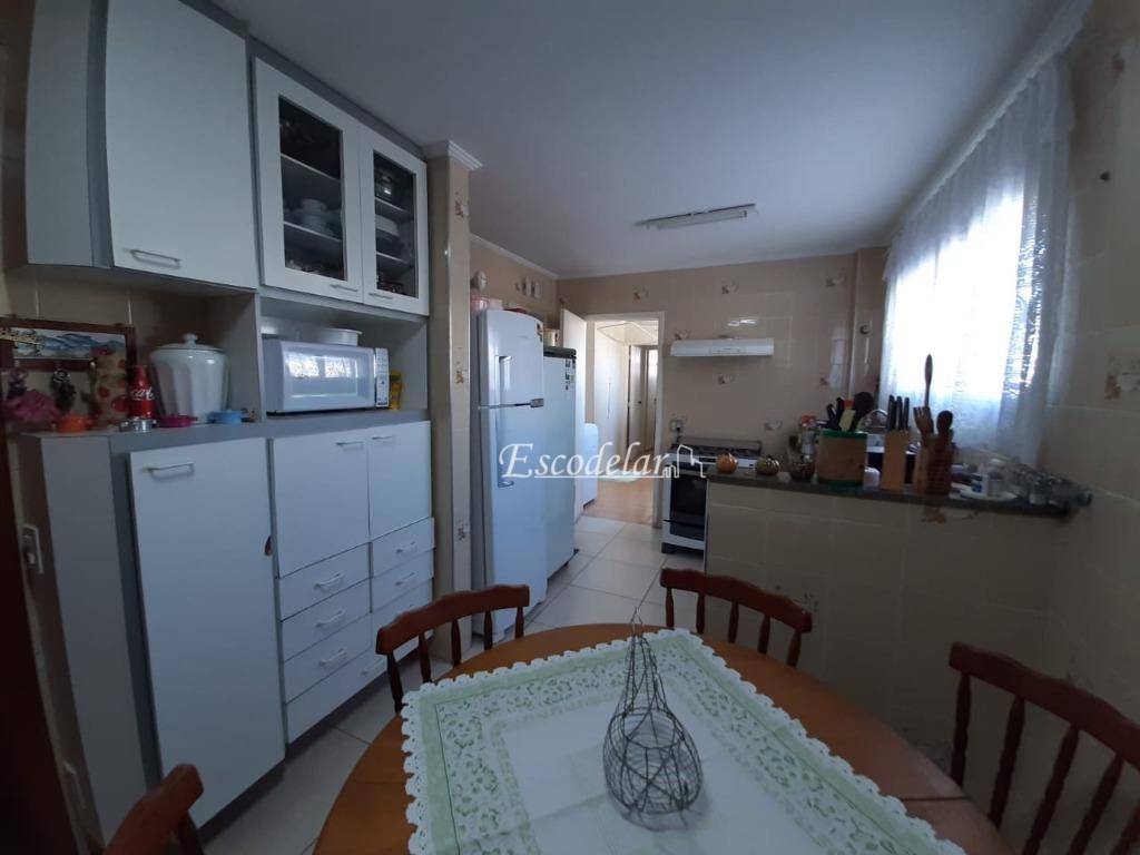 Apartamento à venda com 4 quartos, 153m² - Foto 17