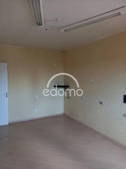 Casa para alugar com 3 quartos, 645m² - Foto 31