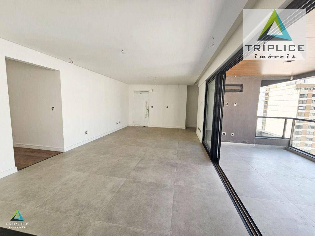 Apartamento à venda com 4 quartos, 170m² - Foto 8