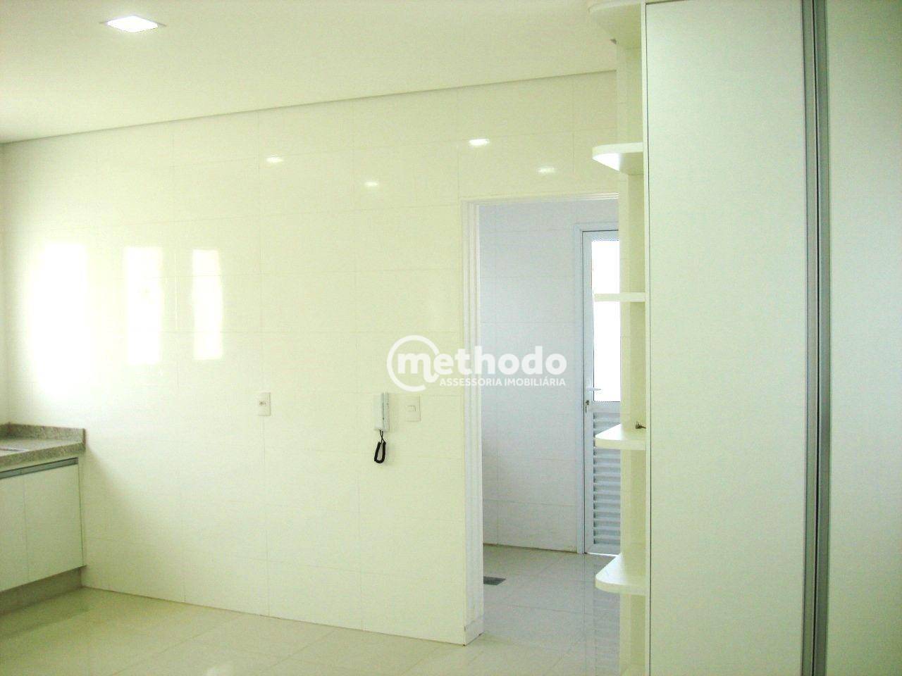 Casa de Condomínio à venda com 3 quartos, 320m² - Foto 9