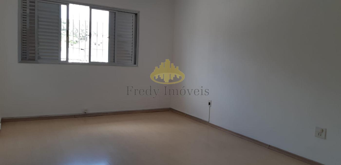 Casa à venda com 4 quartos, 250m² - Foto 11