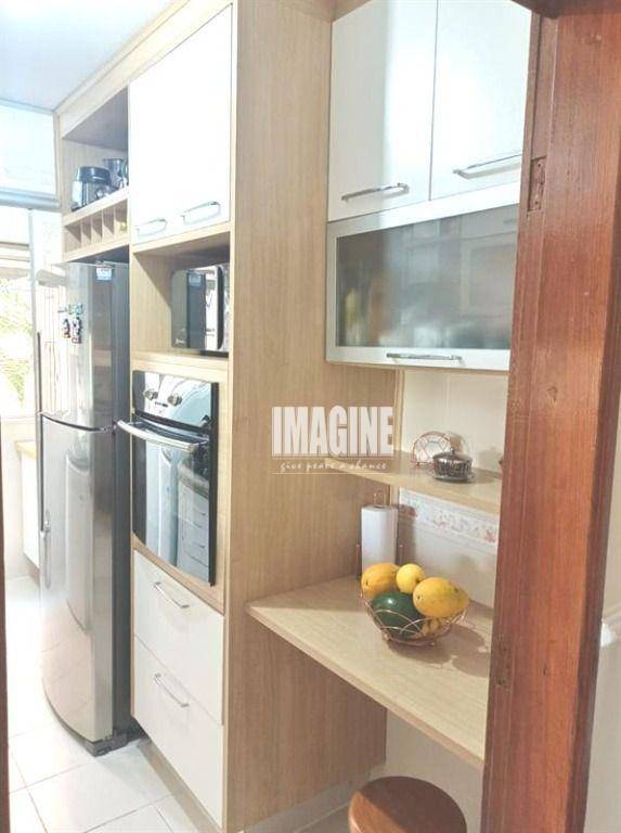 Apartamento à venda com 3 quartos, 74m² - Foto 12