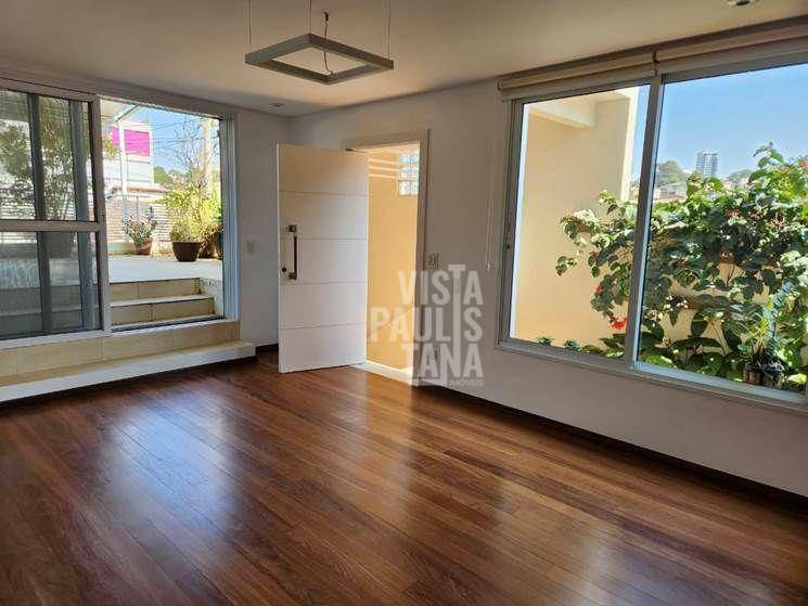 Sobrado à venda e aluguel com 3 quartos, 189m² - Foto 1