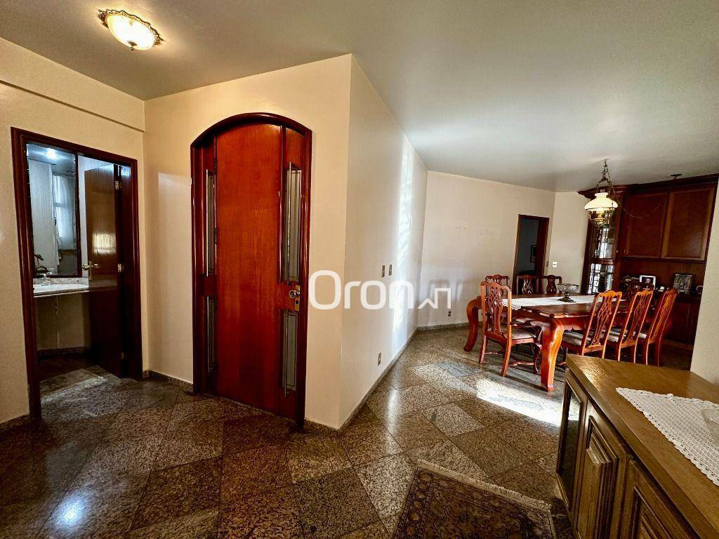 Apartamento à venda com 4 quartos, 240m² - Foto 3