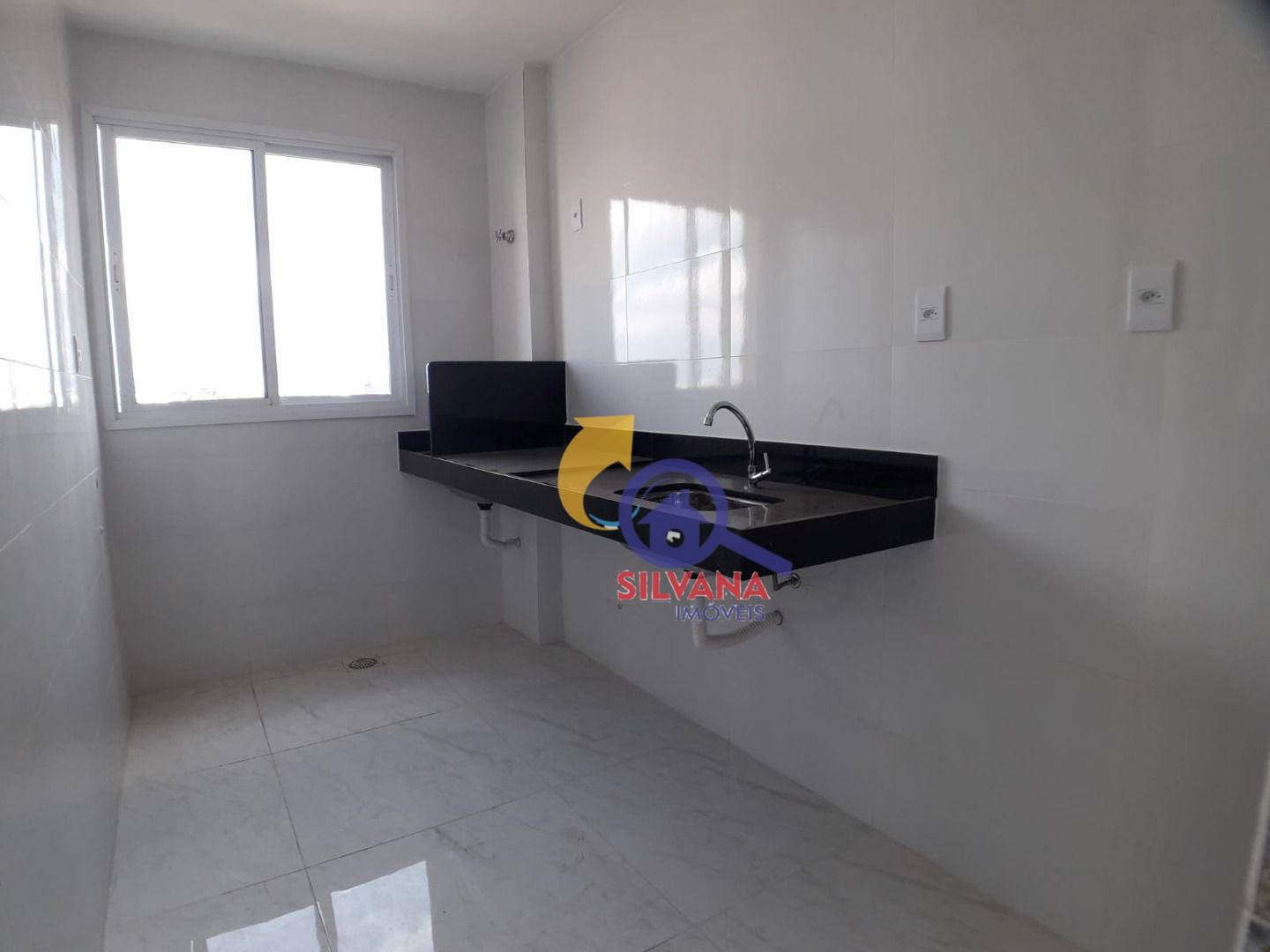 Apartamento à venda com 2 quartos, 45m² - Foto 2