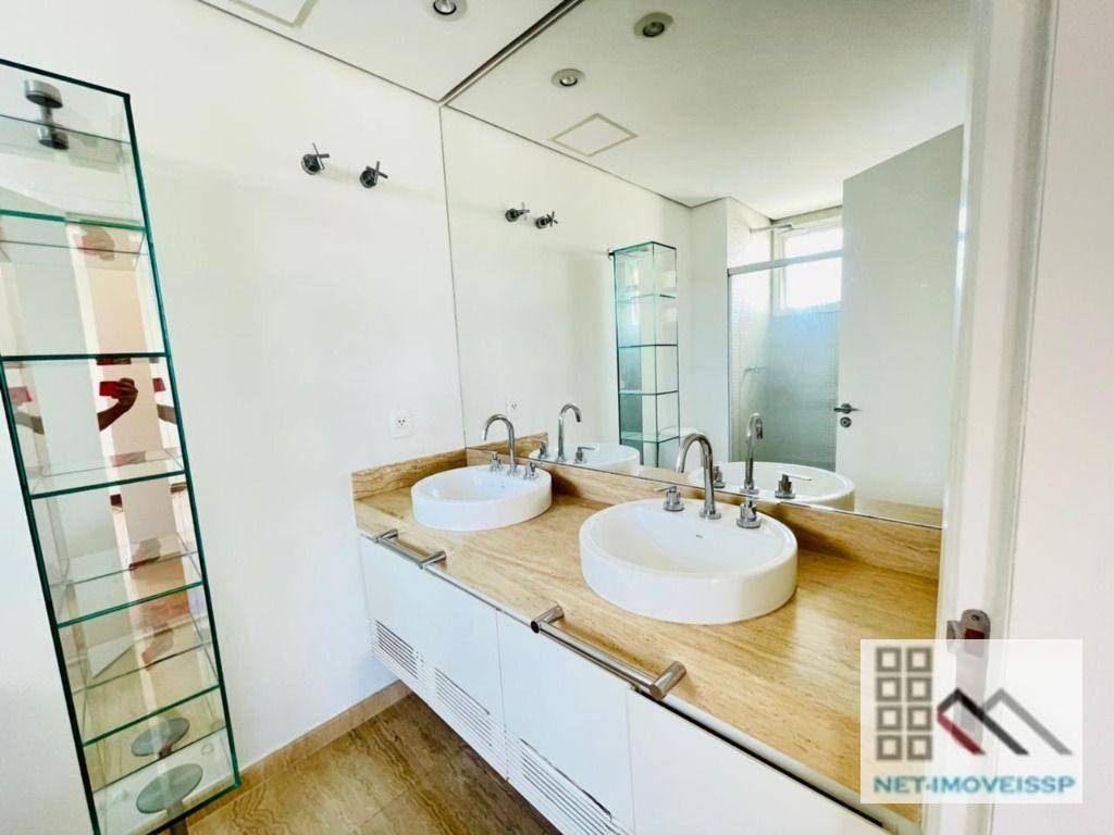 Apartamento, 3 quartos, 215 m² - Foto 24