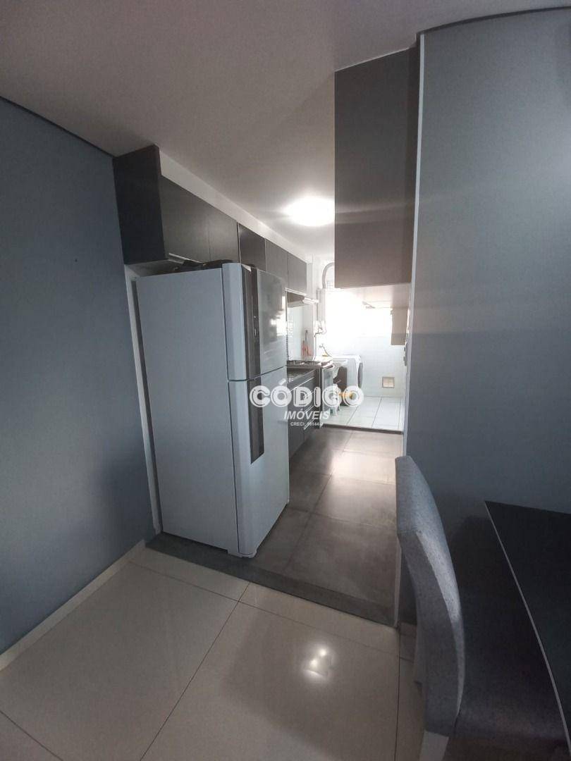 Apartamento à venda com 3 quartos, 62m² - Foto 5