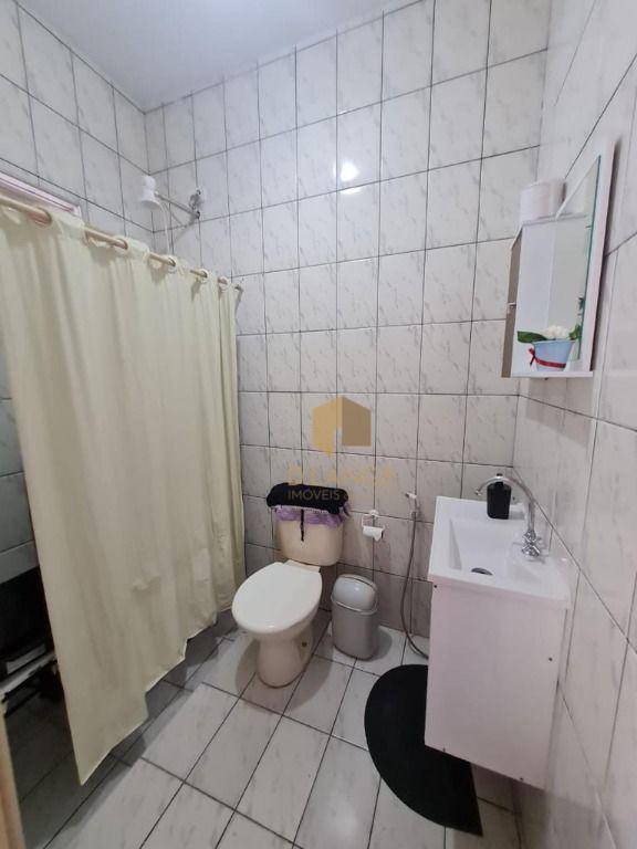 Casa à venda com 5 quartos, 250m² - Foto 21