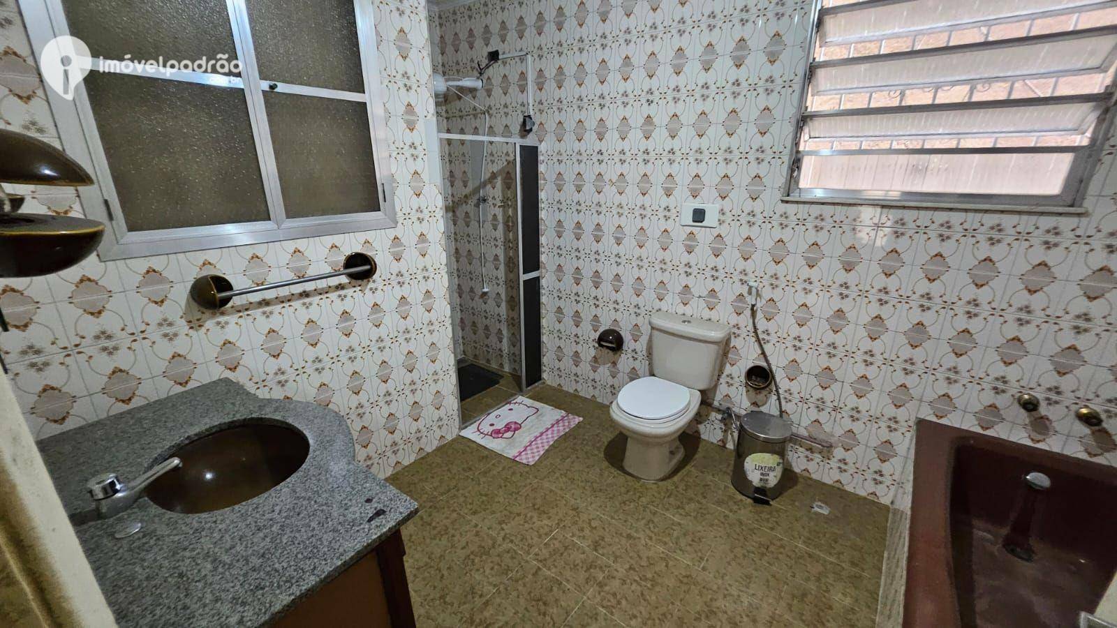 Casa à venda e aluguel com 4 quartos, 400m² - Foto 23