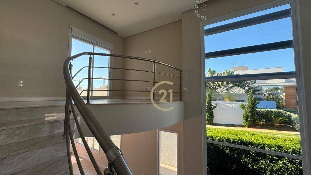 Casa de Condomínio para alugar com 3 quartos, 322m² - Foto 19