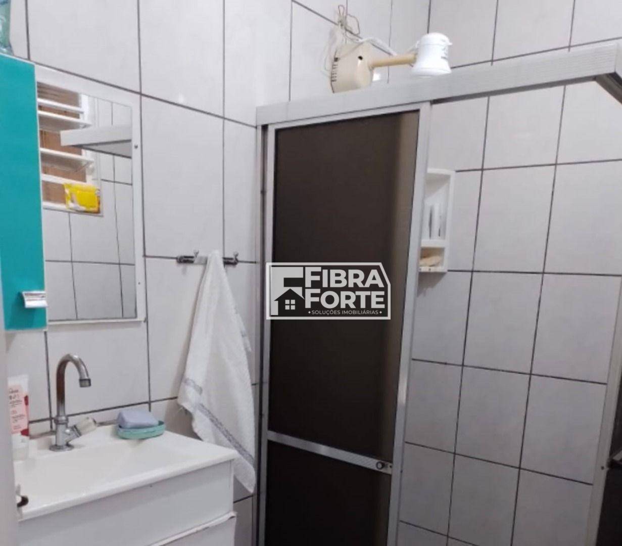 Casa à venda com 2 quartos, 65m² - Foto 11