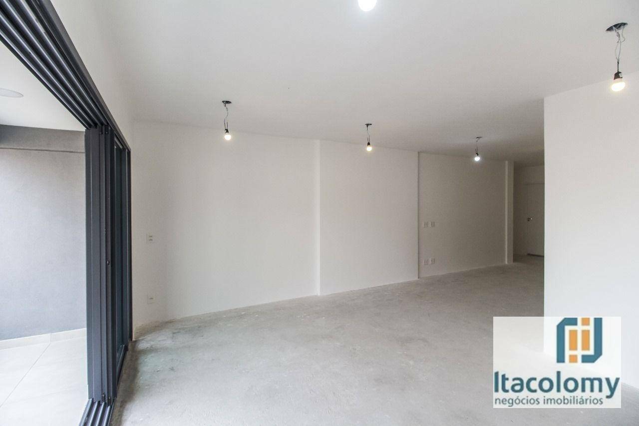 Apartamento à venda com 2 quartos, 113m² - Foto 4