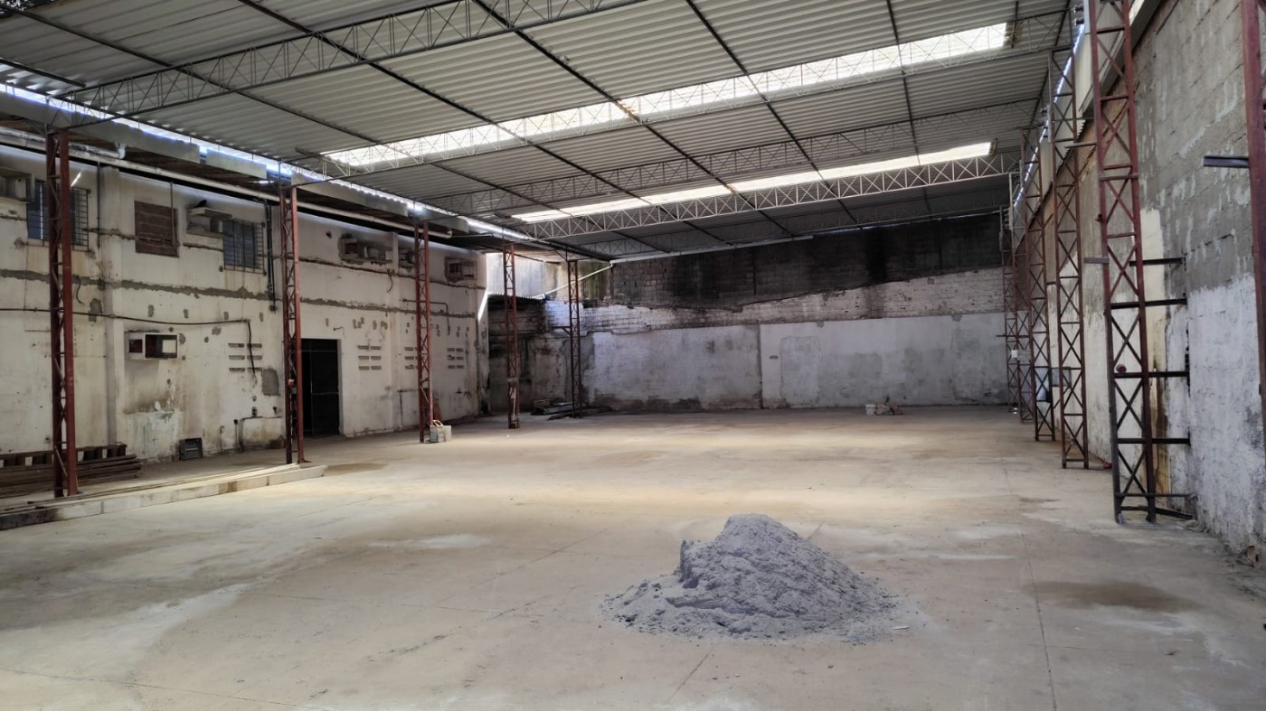 Depósito-Galpão-Armazém para alugar com 1 quarto, 1100m² - Foto 3