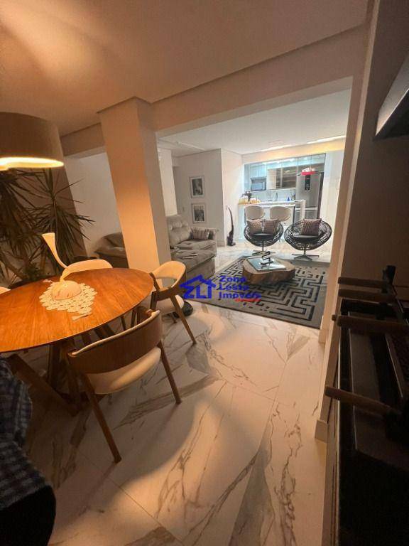 Apartamento à venda com 2 quartos, 81m² - Foto 9