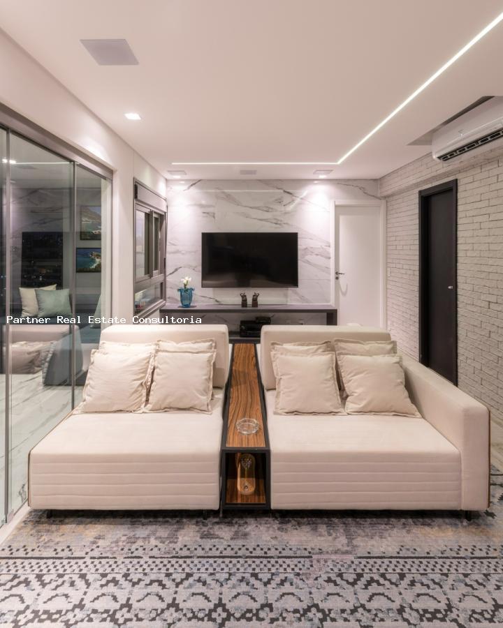 Apartamento à venda com 2 quartos, 95m² - Foto 30