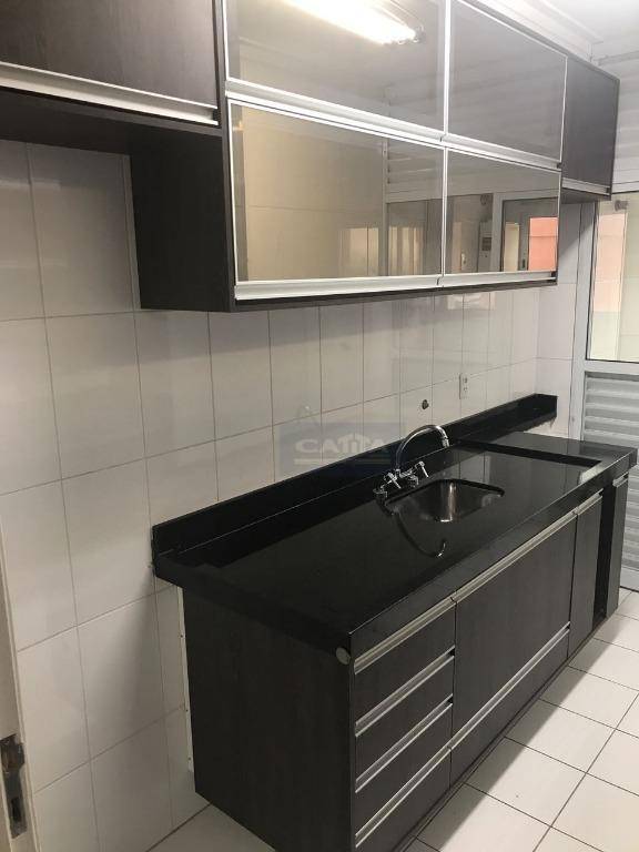 Apartamento para alugar com 3 quartos, 74m² - Foto 4