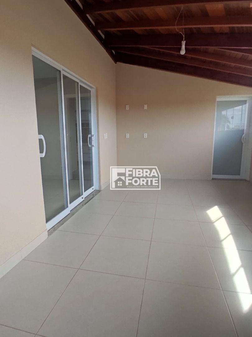 Casa à venda com 3 quartos, 155m² - Foto 17