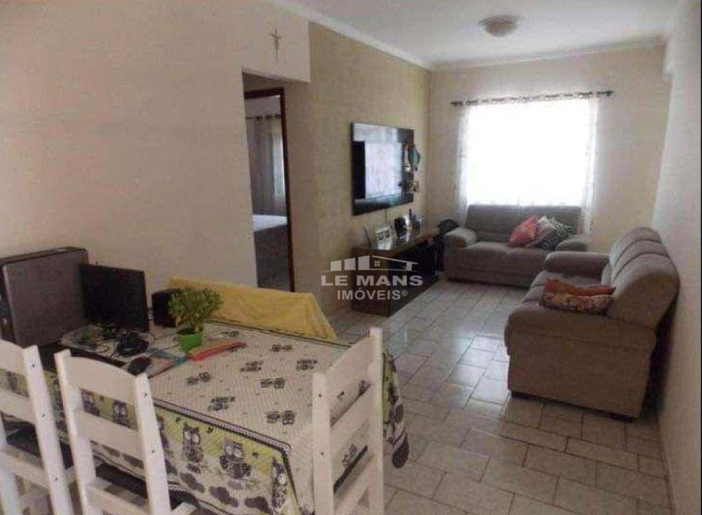 Casa à venda com 3 quartos, 140m² - Foto 1