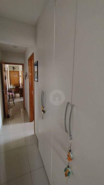 Apartamento à venda com 3 quartos, 68m² - Foto 19