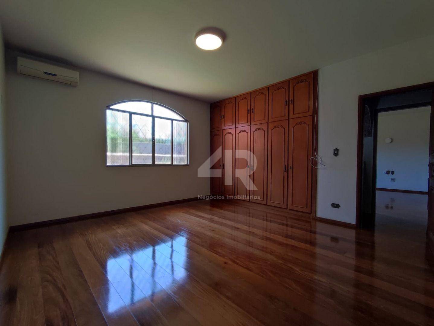 Casa à venda com 3 quartos, 323m² - Foto 28