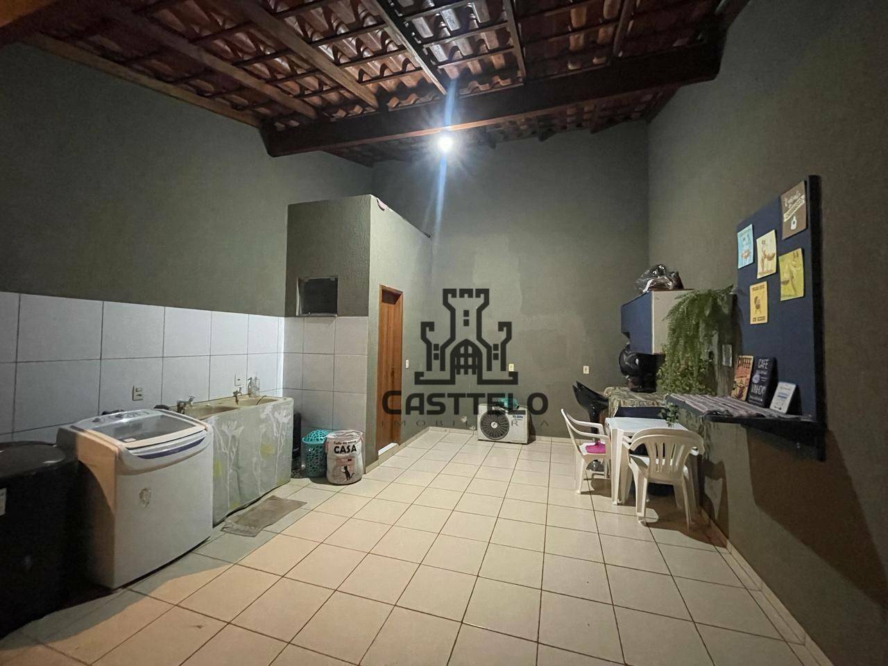 Casa à venda com 3 quartos, 94m² - Foto 26