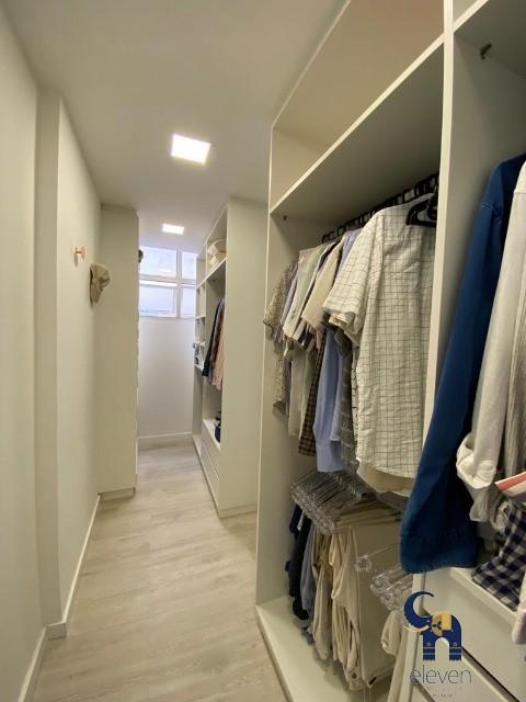 Apartamento à venda com 3 quartos, 293m² - Foto 19