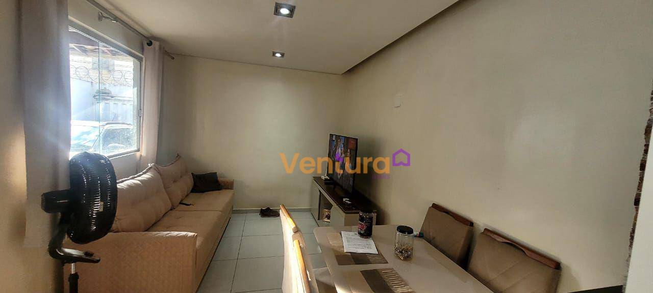Casa à venda e aluguel com 2 quartos, 65m² - Foto 12