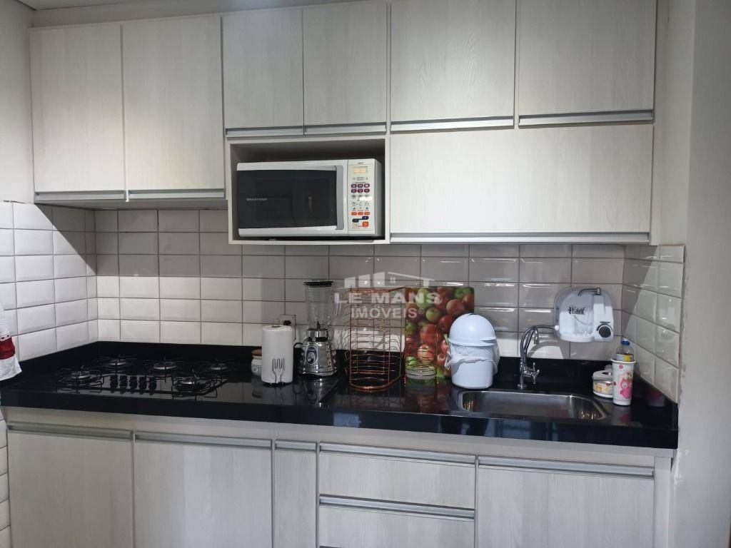 Apartamento à venda com 2 quartos, 66m² - Foto 16