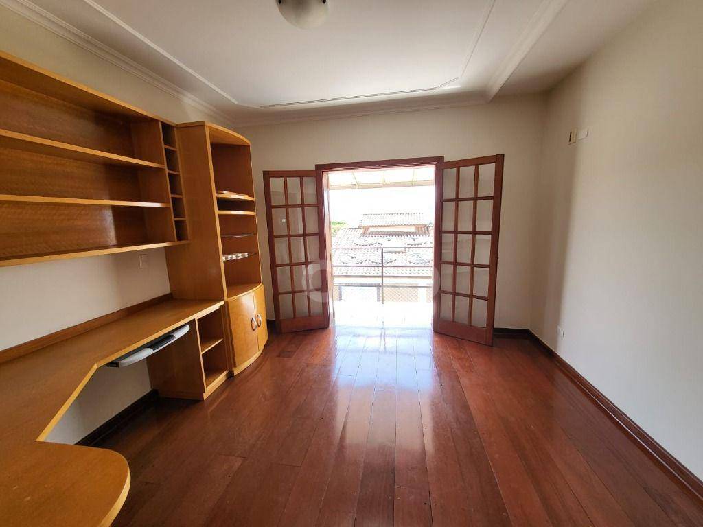 Casa de Condomínio para alugar com 4 quartos, 258m² - Foto 42