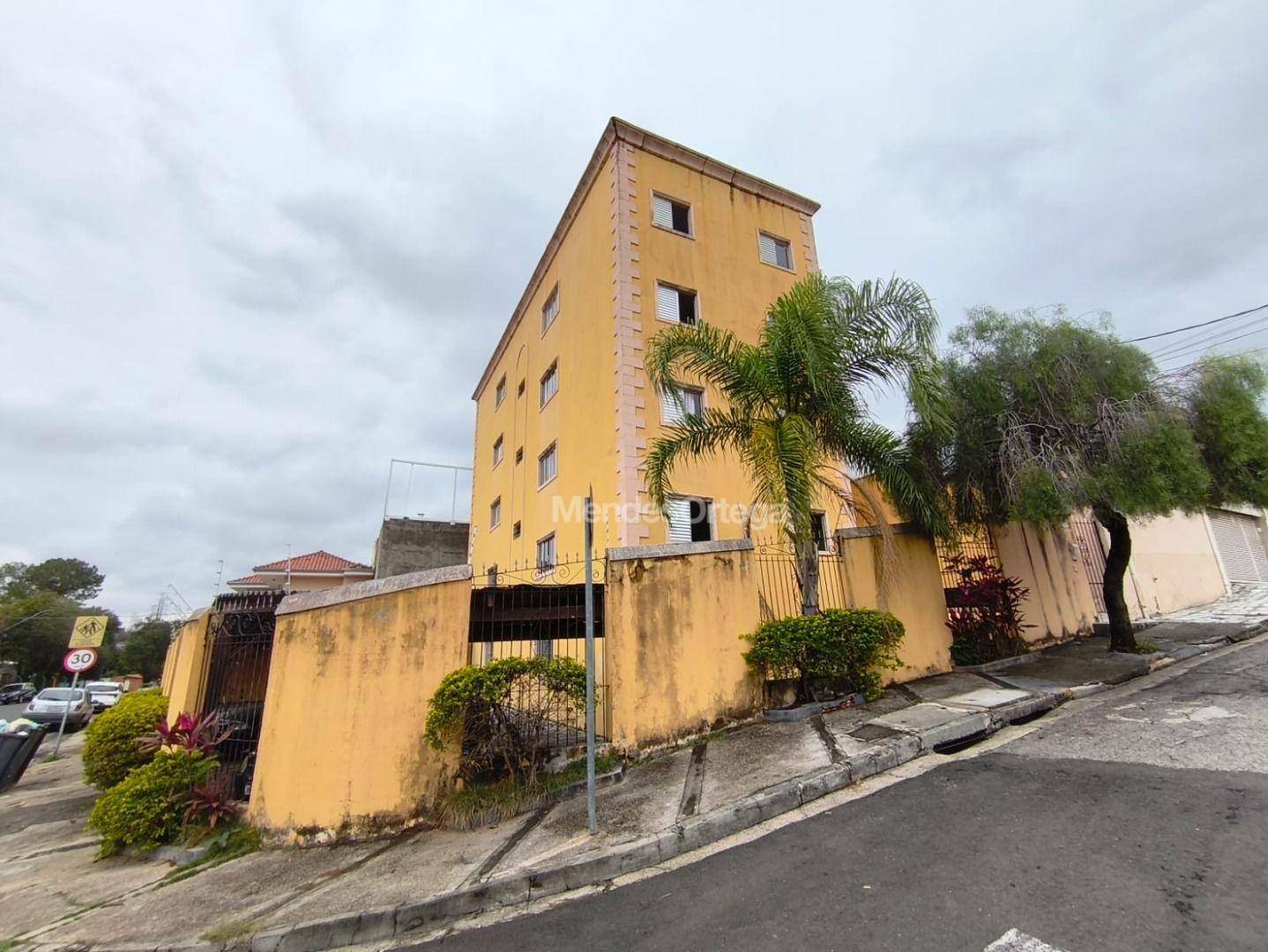 Apartamento à venda e aluguel com 2 quartos, 62m² - Foto 2